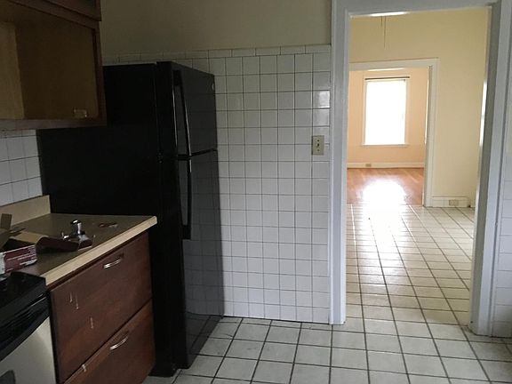 5th image of 932 Dayton Ave #931