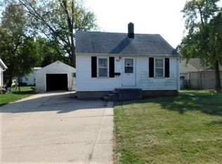 617 W 8th St, Kaukauna, WI 54130