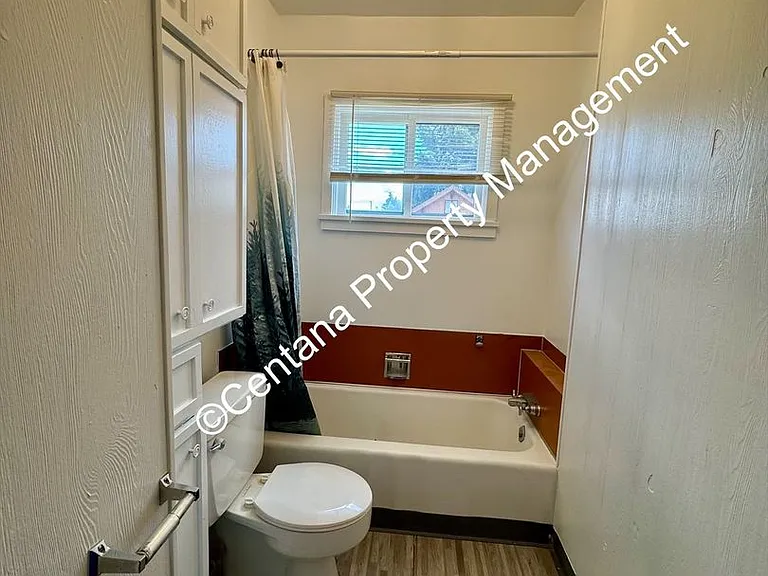2606 Phillips St — Photo 14