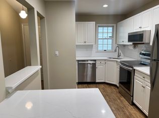 322 Potomac Dr, Basking Ridge, NJ 07920