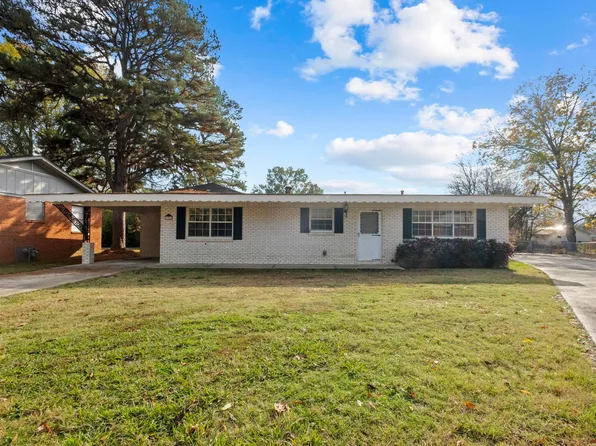 108 W 52nd St, N Little Rock, AR 72118