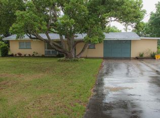 206 Masterpiece Rd, Lake Wales, FL 33898