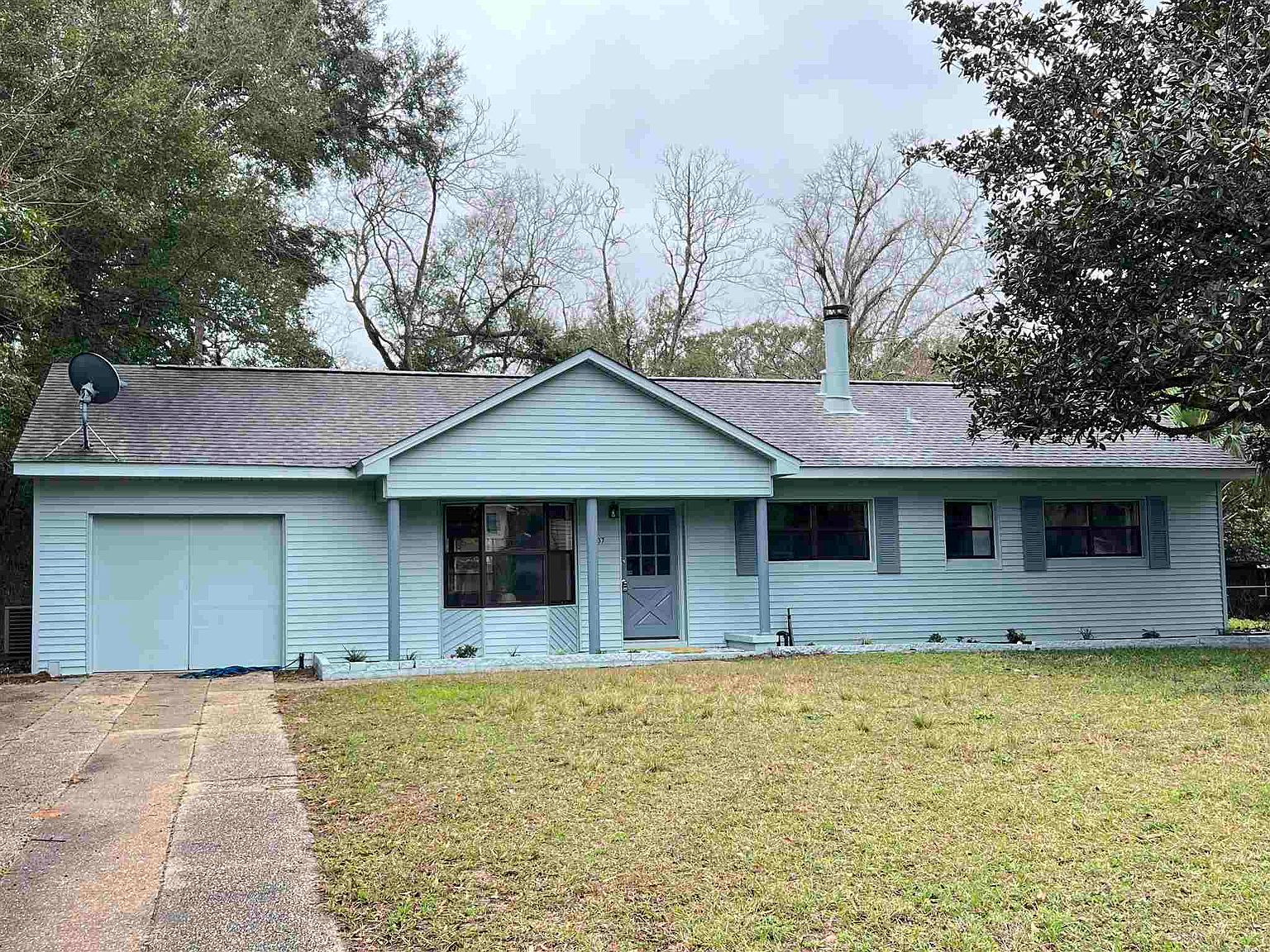 37 Adkinson Dr, Pensacola, FL 32506 | Zillow