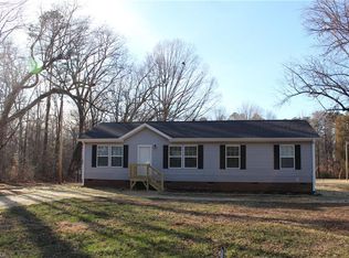 200 Bill Medlin Rd, Lexington, NC 27292