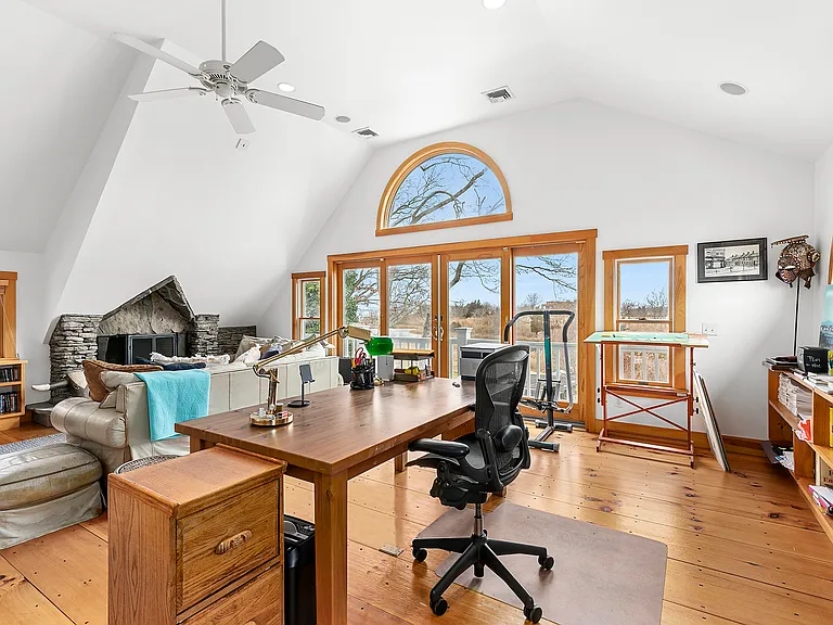 52 Noyac Harbor Rd — Photo 16