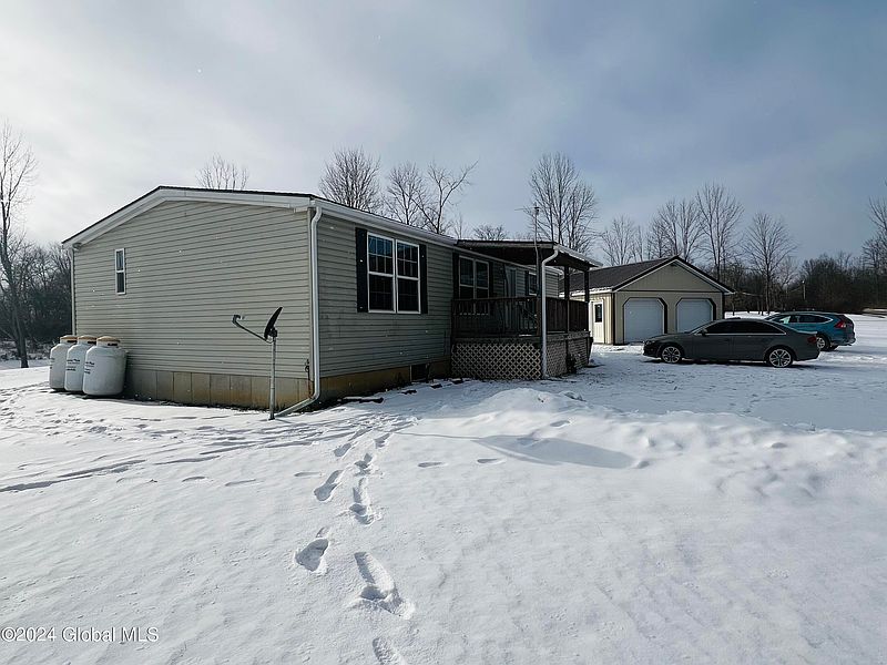 2nd image of 451 Oldick Road