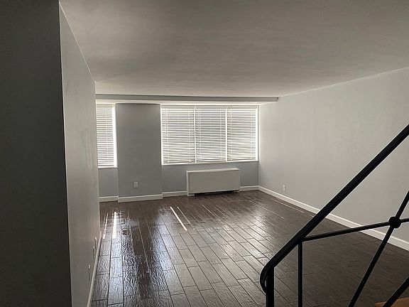 3rd image of 301 N Beauregard St APT 1019