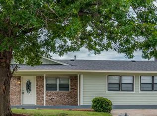 5503 NW Eisenhower Dr, Lawton, OK 73505