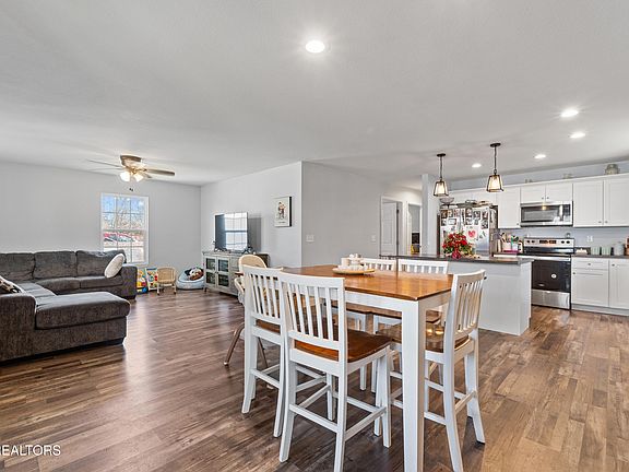 5th image of 503 Englewood Rd