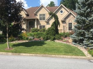 6094 Palomino Dr, Allentown, PA 18106