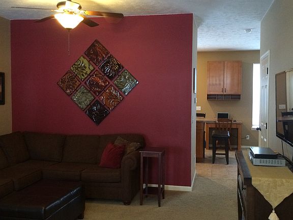 4th image of 15083 Mormon Cir