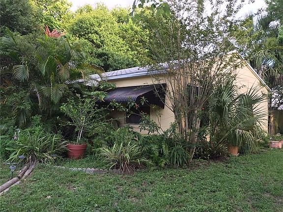 2nd image of 4016 W Bay Villa Ave