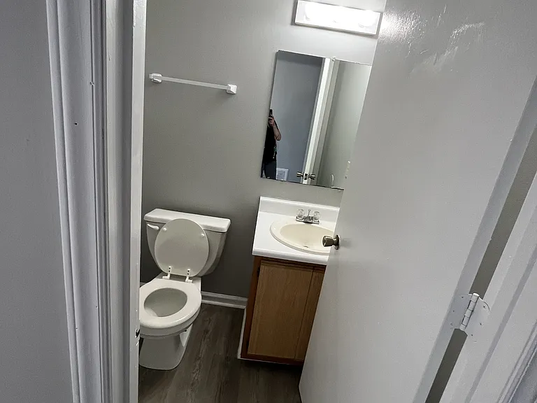 337 Daniel St #4 — Photo 5