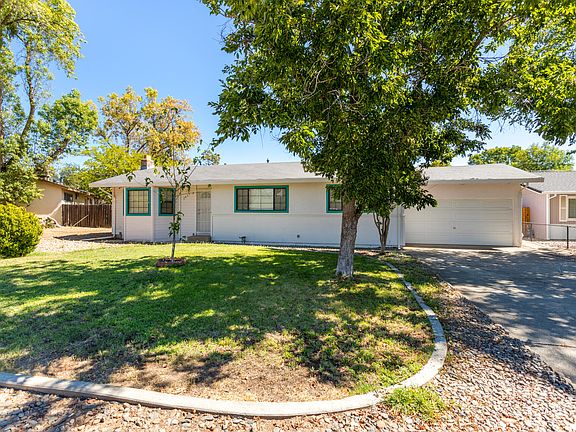4th image of 3637 Park Dr