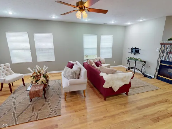 5180 Dunewood Way #57, Avon, IN 46123