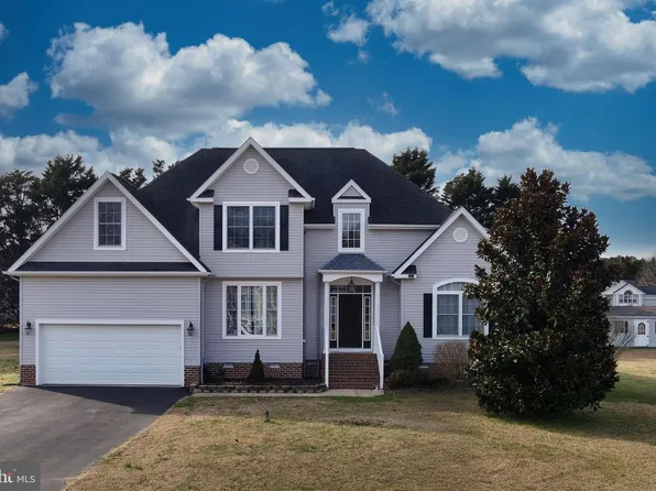 2606 Cambrook Dr, Pocomoke City, MD 21851