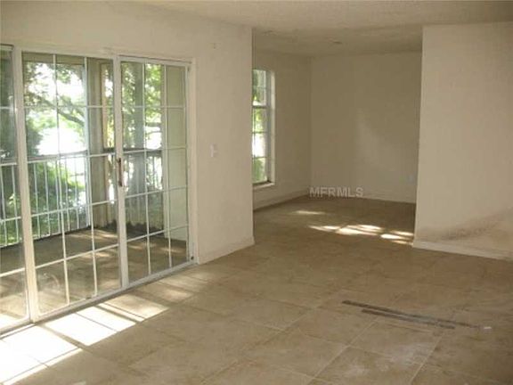 3rd image of 3906 Versailles Dr #3806A
