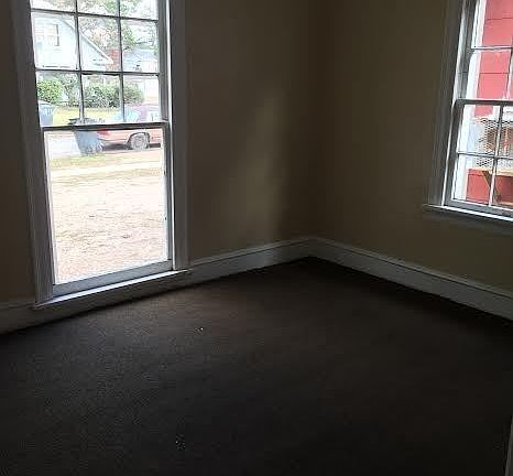 3rd image of 151 E Lister St