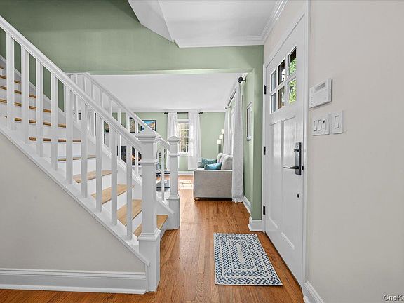 5th image of 40 Branford Road