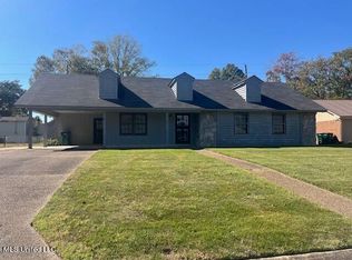 1205 Peggy Ln, Greenwood, MS 38930