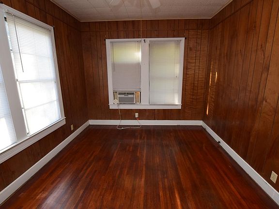5th image of 1002 Enterprise Blvd
