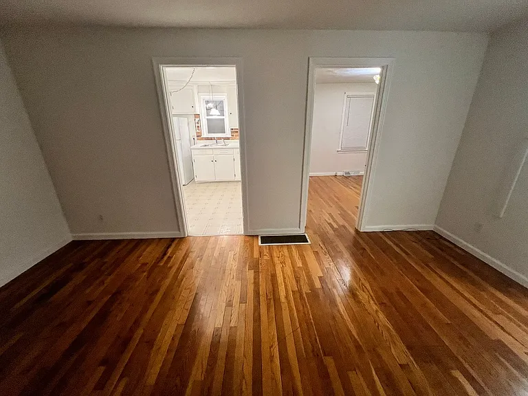 171 Old Lyman Rd — Photo 7