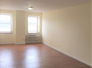 50 Graham St, Jersey City, NJ 07307
