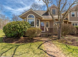 5 Leman Ln, Hopkinton, MA 01748