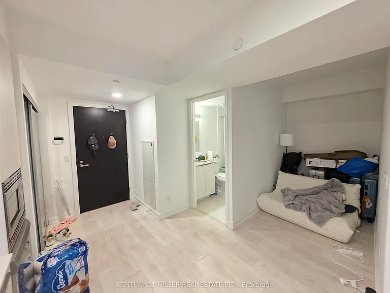 18 Maitland Ter #802 — Photo 16