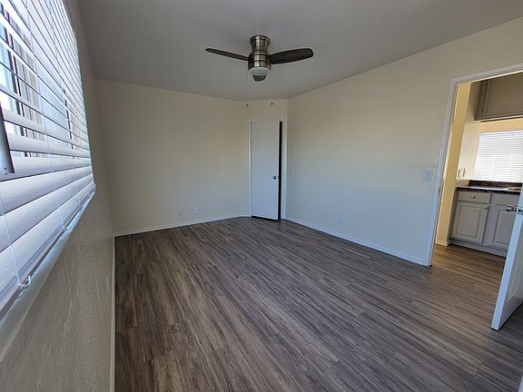 5th image of 4070 Marlborough Ave APT 6