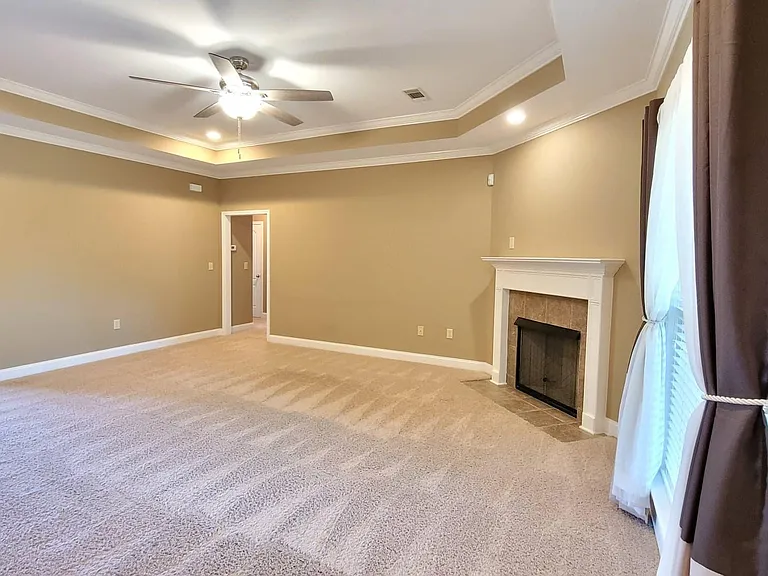 610 Coleman Way — Photo 7