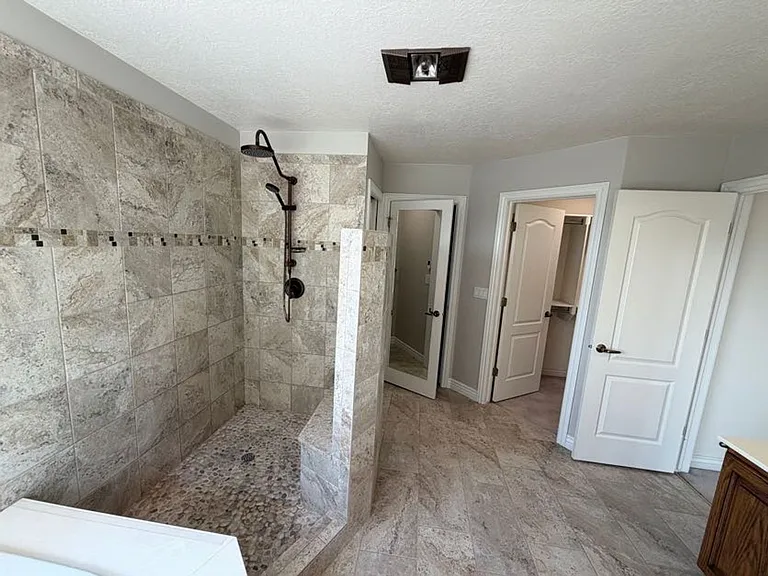 1835 N Beechwood Dr — Photo 20