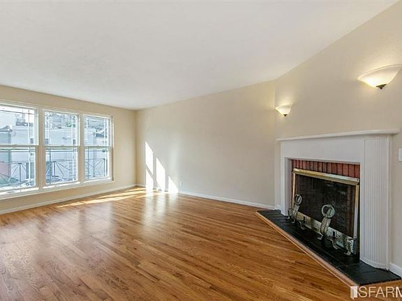 4th image of 393 Oxford St