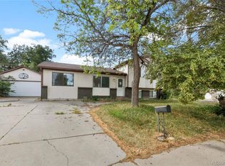 11532 E Center Dr, Aurora, CO 80012