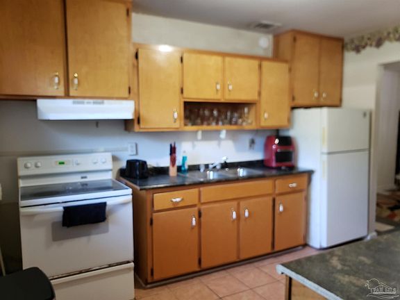 5th image of 34 Pen Haven Dr