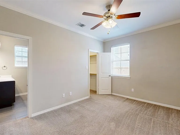 2011 Harvey Mitchell Pkwy S — Photo 16