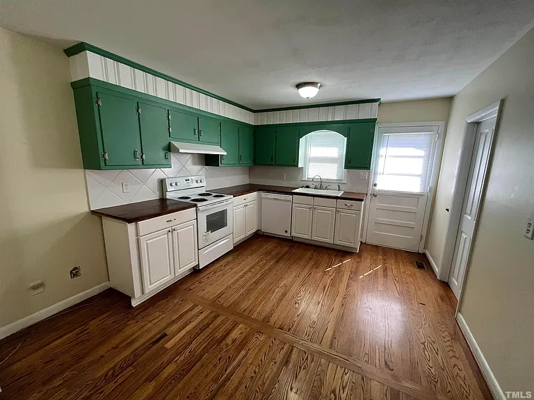 207 W Boundary St — Photo 6