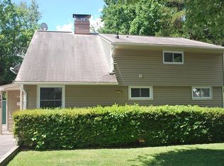 1405 Gladstone Dr, Rockville, MD 20851