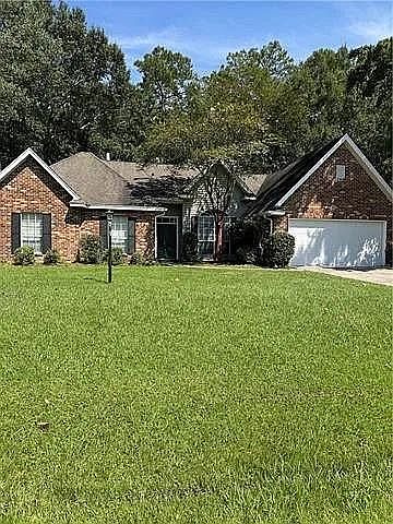 1st image of 637 Apache Dr