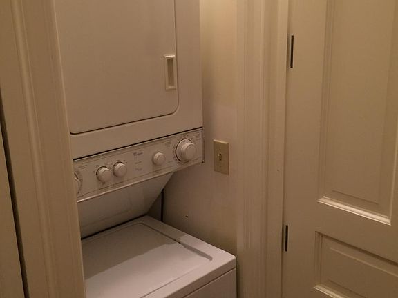 4th image of 1818 Pacific Ave APT 1