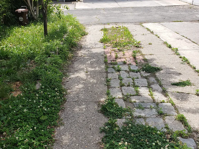 76th Ave — Photo 8