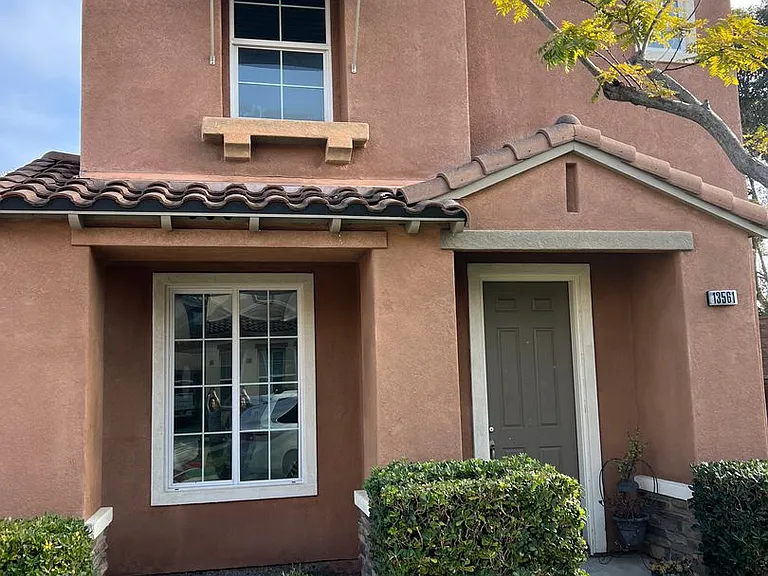 13561 Lavender Way — Photo 3