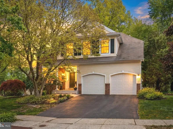 55 Harvard Cir, Princeton, NJ 08540