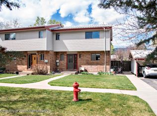 681 S 2nd St APT A, Carbondale, CO 81623