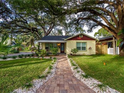 1000 E Broad St, Tampa, FL, 33604