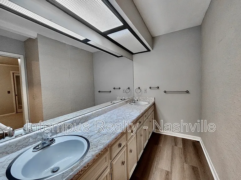 8124 Devens Dr — Photo 51
