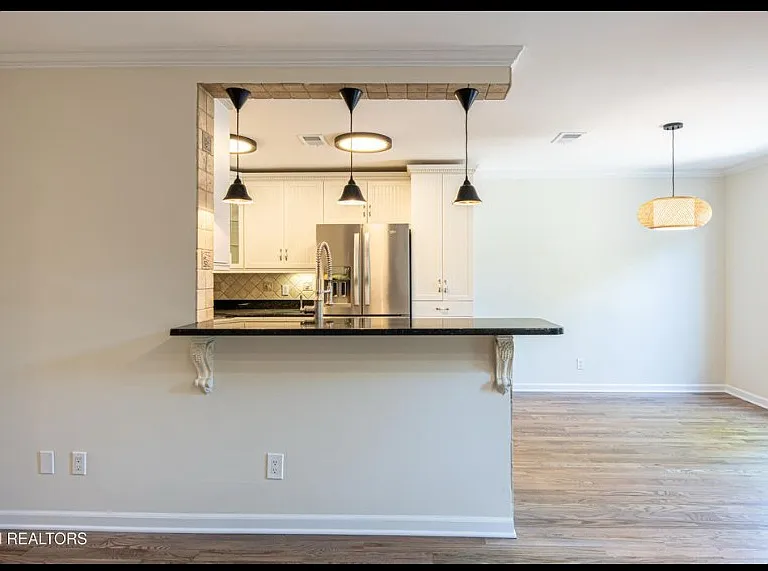7709 Wilmington Dr — Photo 3
