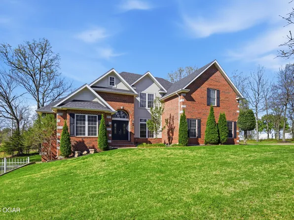 1911 Sherry Lea Dr, Neosho, MO 64850