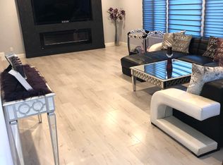 9843 Milburn Dr, Sun Valley, CA 91352