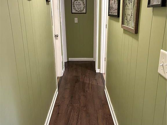 5th image of 225 Jasper St